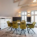 Holiday home Commandeur-huus 3