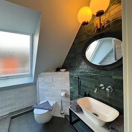 Commandeur-huus 3 Holiday home *