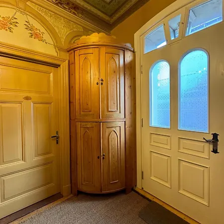 Commandeur-huus 3 בית נופש בורקום